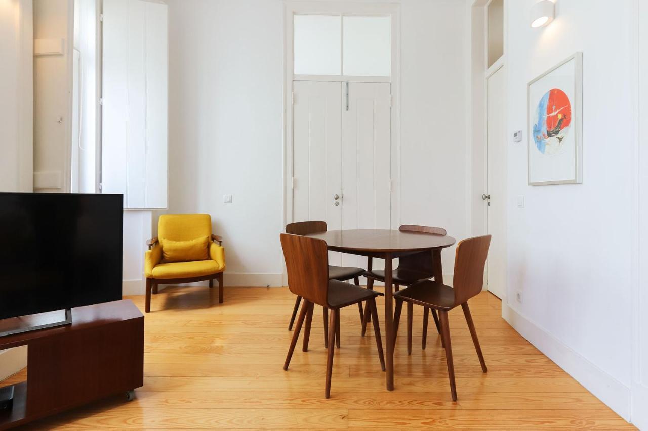 Appartamento Alfama Deluxe By Homing Lisbona Esterno foto