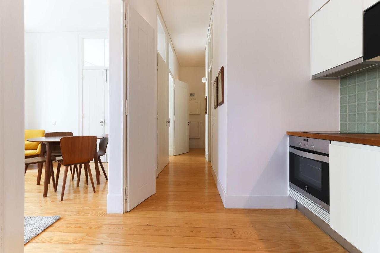 Appartamento Alfama Deluxe By Homing Lisbona Esterno foto