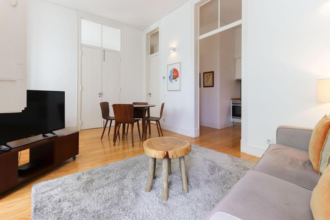 Appartamento Alfama Deluxe By Homing Lisbona Esterno foto